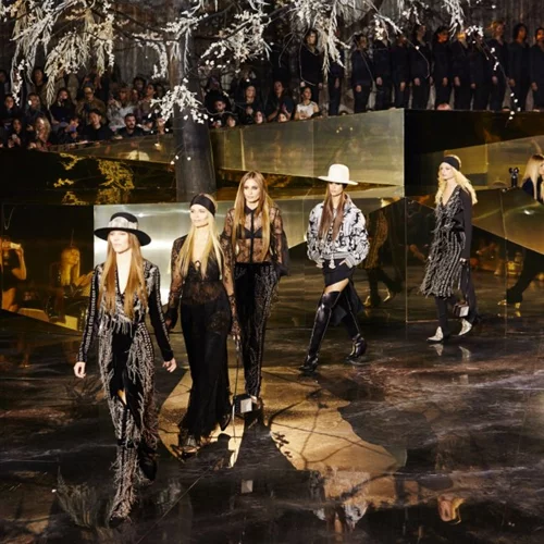 H&M Studio A/W 2016-2017: Όλα για το show που παρουσιάστηκε στην Paris Fashion Week