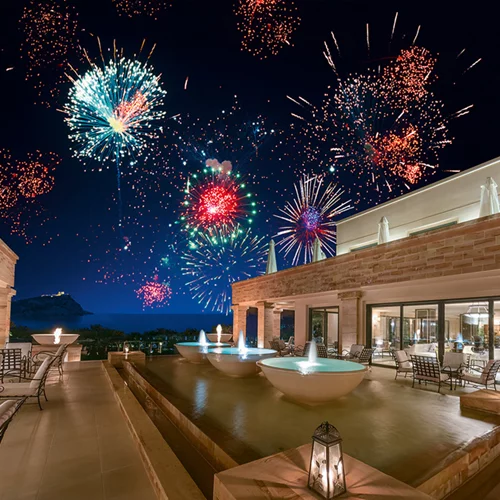 Πάσχα και Πρωτομαγιά στα πιο όμορφα μέρη της Ελλάδας