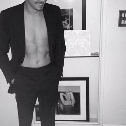 Η σταρ αποκαλύπτει το νέο της σύντροφο με αυτό το post;