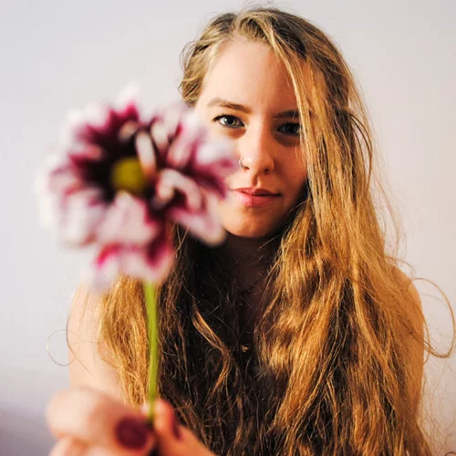 Η δημιουργός Manolia's Art μας λέει την ιστορία της. Plus: Διαγωνισμός!