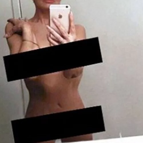 Την ενέπνευσε η Kim Kardashian! Ποια σταρ ανέβασε την ίδια γυμνή φωτογραφία;