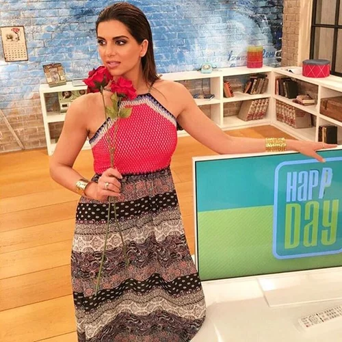 Σταματίνα Τσιμτσιλή: Τι φόρεσε σήμερα στην εκπομπή «Happy Day»