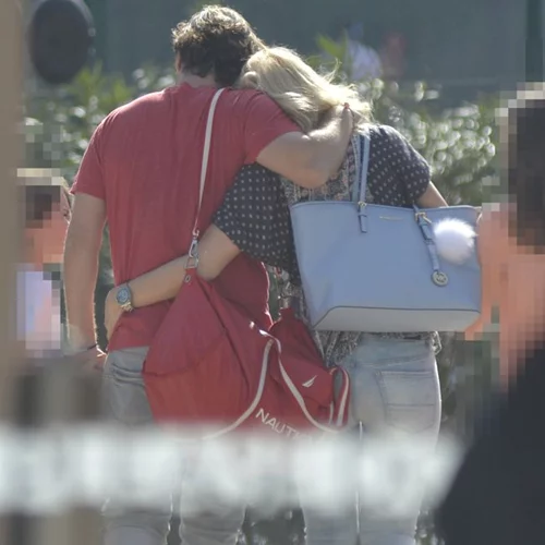 Ελένη Μενεγάκη: Αγκαλιές με τον Μάκη Παντζόπουλο