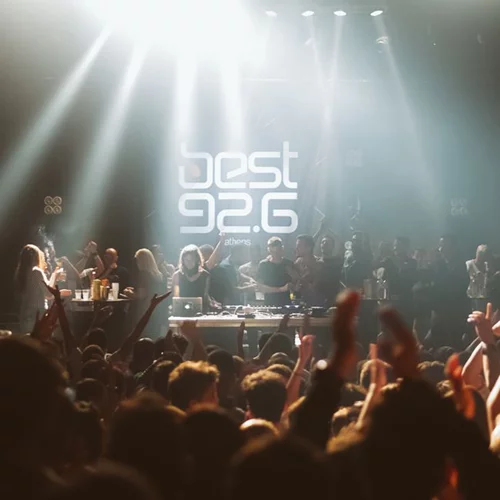 Best 92,6: Το μεγάλο party με αφορμή τη δυναμική επιστροφή του σταθμού