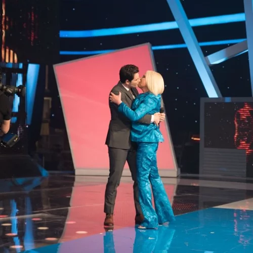 «Μπράβο Ρούλα»: Σάρωσε σε τηλεθέαση η Ρούλα Κορομηλά