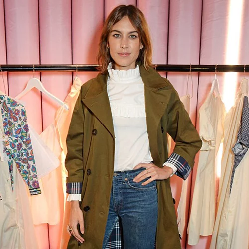 Η Alexa Chung και τα Marks & Spencer ενώνουν τις δυνάμεις τους και δημιουργούν μία μοναδική συλλογή