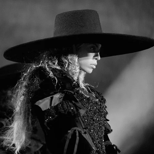 Beyoncé: Κόβουν την ανάσα οι πρώτες φωτογραφίες από την έναρξη της περιοδείας της