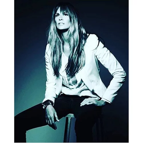 Elle Macpherson: Πώς διατηρεί την εμφάνιση της τόσο νεανική;