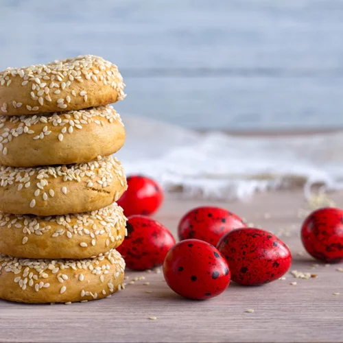 Συνταγή για πασχαλινά κουλουράκια από τον Βασίλη Καλλίδη