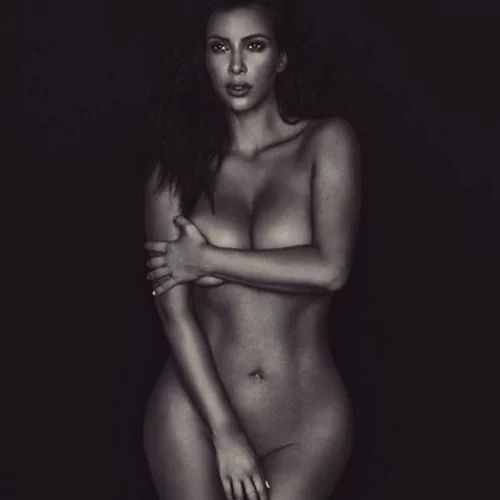 Kim Kardashian: Επιτέλους, αποκαλύπτει πόσα κιλά είναι!