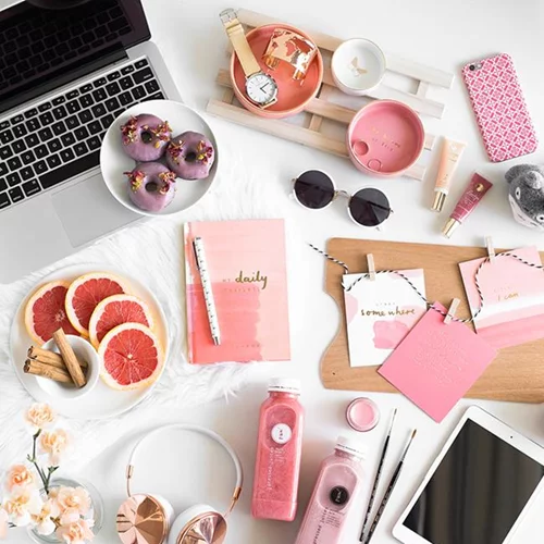 Office Deco: 10+1 τρόποι να ανανεώσεις το γραφείο σου σήμερα κιόλας!