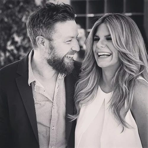 Γιάννης Βαρδής & Νατάσα Σκαφιδά | Το Χριστουγεννιάτικο δέντρο που στόλισαν για την κόρη τους