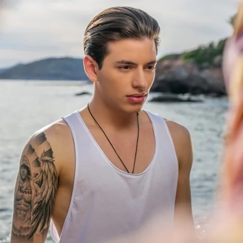 Αυτό είναι το απόλυτο hit τραγούδι του καλοκαιριού!