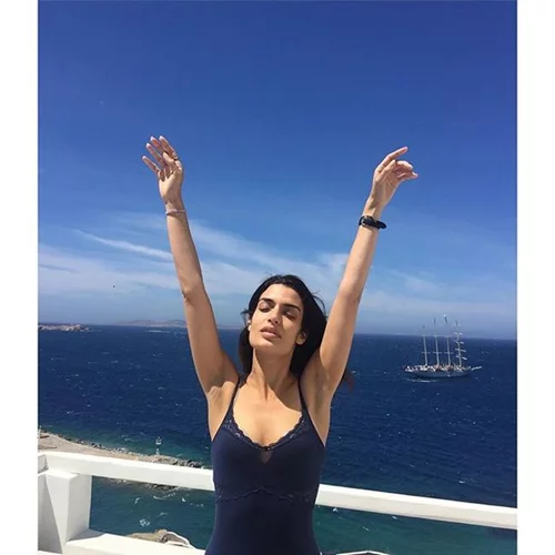 Πάσχα στη Μύκονο με την Τόνια Σωτηροπούλου και την Κατρίνα Τσάνταλη