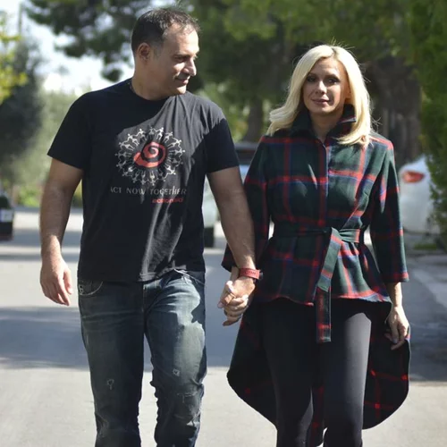 Κρατερός Κατσούλης | Η τρυφερή φωτογραφία με τα δυο του παιδιά