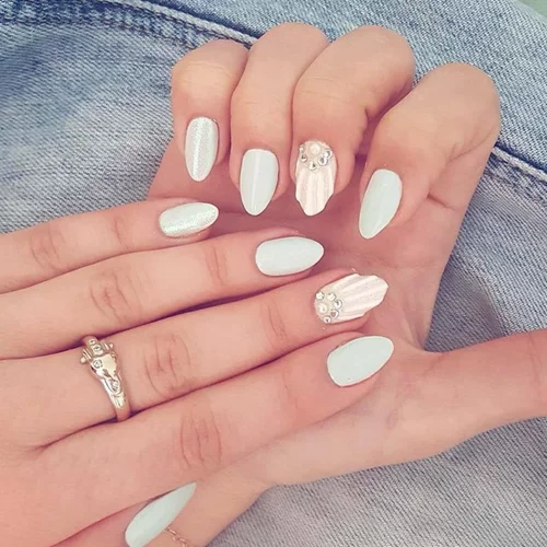 #maniMonday: Υποδεχόμαστε τη νέα σεζόν με το πιο καλοκαιρινό nail art!