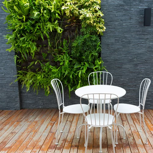 Καθαριότητα το καλοκαίρι. Όλα όσα χρειάζεσαι για την αυλή, τον κήπο ή το μπαλκόνι