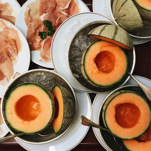 28/5: Αυτοί είναι οι Instagram λογαριασμοί που θέλουμε να ακολουθούμε τώρα