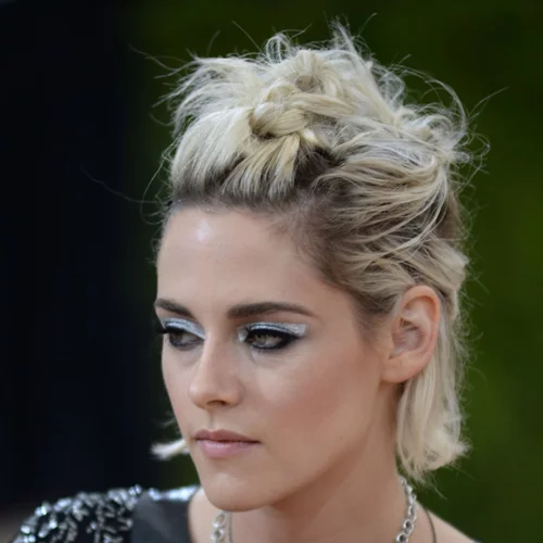 Το κόκκινο χαλί του Met Gala 2016 έλαμψε μόνο από τις σκιές των celebs!