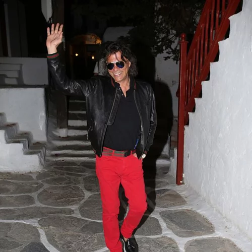 Ηλίας Ψινάκης | Εξόρμηση στη Μύκονο