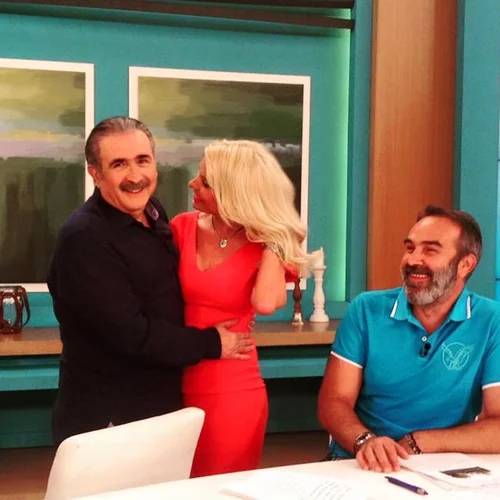 H Ελένη Μενεγάκη στο Αλ Τσαντίρι Νιουζ