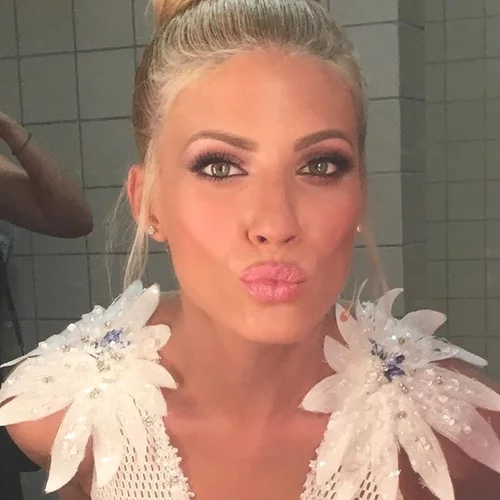 Ευαγγελία Αραβανή: Τι φόρεσε στο όγδοο live του X-Factor