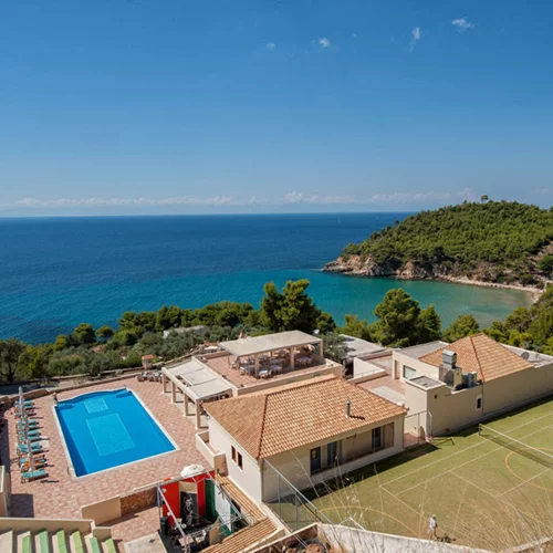 Alonissos Beach Bungalows & Suites Hotel: Ένας παράδεισος στο Αιγαίο