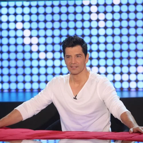 Ο Σάκης Ρουβάς μίλησε για την περιπέτεια υγείας του νεογέννητου παιδιού του