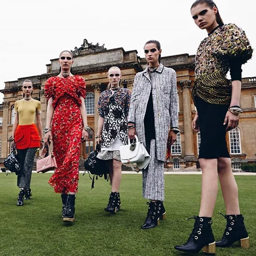 Dior Cruise 2017: Τα ωραιότερα instagram από το εντυπωσιακό fashion show!