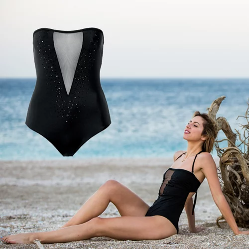 8 fashion bloggers αποκαλύπτουν το αγαπημένο τους μαγιό!