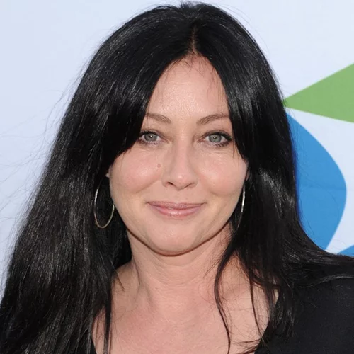 Shannen Doherty: H διάσημη ηθοποιός κάνει και πάλι δημόσια εμφάνιση