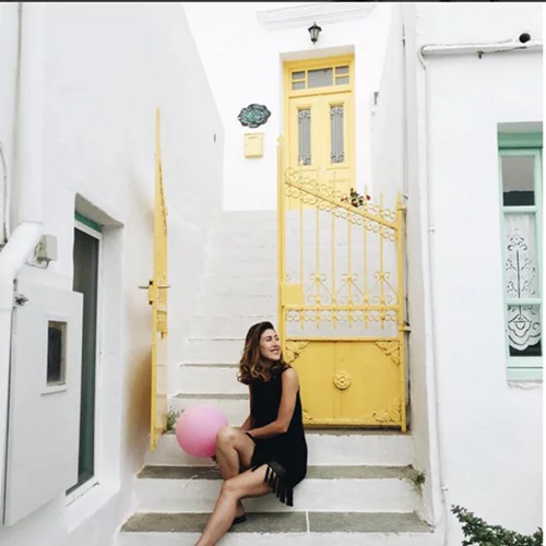 Μία Παριζιάνα blogger ανεβάζει τις πιο τέλειες φωτογραφίες από τη Σίφνο