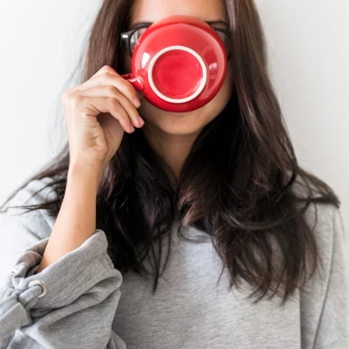 7 τρόποι να αποκτήσεις ενέργεια το πρωί χωρίς να πιεις καφέ