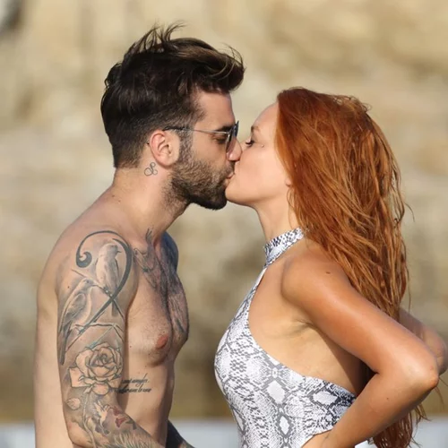 Σίσσυ Χρηστίδου - Θοδωρής Μαραντίνης: Καυτά φιλιά στη θάλασσα