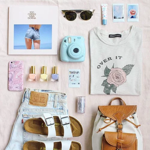 Αυτά είναι τα 10 καλοκαιρινά κομμάτια που πρέπει να υπάρχουν στη βαλίτσα των διακοπών