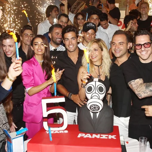 Όλοι οι καλλιτέχνες του πενταγράμμου στο party της Panik Records