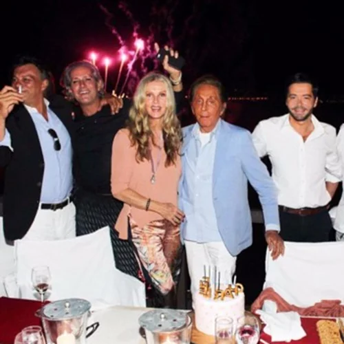 Valentino: Στην Αθήνα βρίσκεται ο διάσημος σχεδιαστής