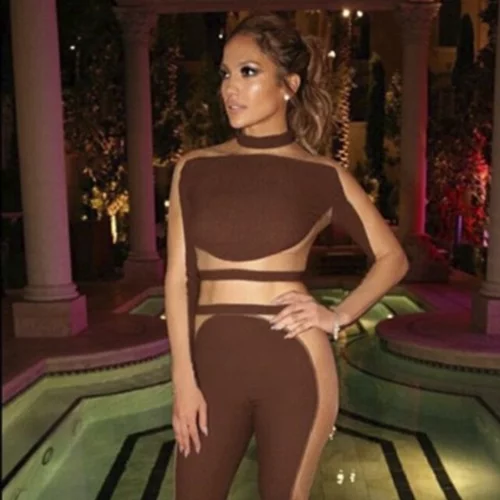 Jennifer Lopez: Έκλεισε τα 47 και είναι πιο σέξι από ποτέ