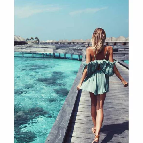 Travel Girls: Τι φορούν και πού ταξιδεύουν τα πιο stylish κορίτσια του instagram;