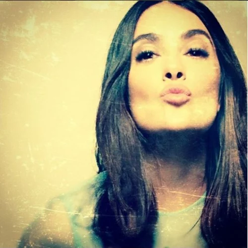 Salma Hayek: Δες το σπάνιο στιγμιότυπο που ανάρτησε με τον σύζυγό της