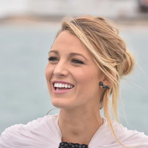 #BlakeRules: Όλα τα beauty μαθήματα που μας δίδαξε η Blake Lively