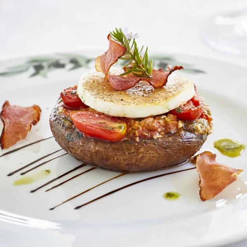 Αφιέρωμα «Γεύσεις Ελλάδας» στο Olive Garden του ξενοδοχείου ΤΙΤΑΝΙΑ