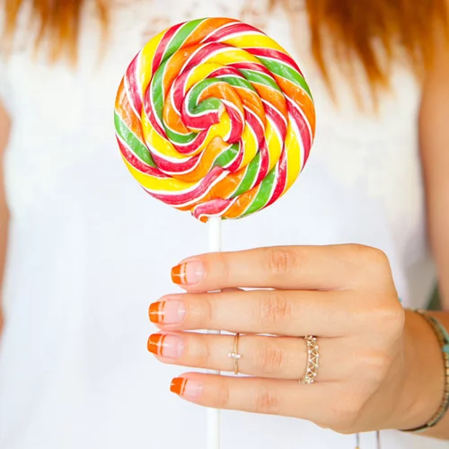 Pinterest Nails: Αυτά είναι τα 2 πιο hot nail trends και πώς θα τα πετύχεις