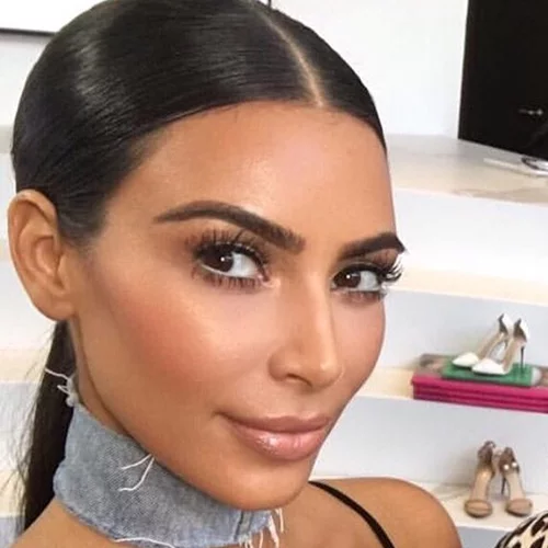 Kim Kardashian: Περούκα ή νέο look στα μαλλιά;!