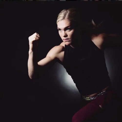 Η πιο «fit γυναίκα του κόσμου» αποκαλύπτει το διατροφικό της πρόγραμμα