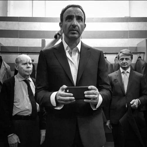 Νίκος Αλιάγας: Αποκαλύπτει το φύλο του δεύτερου παιδιού του μέσα από ένα εξώφυλλο!