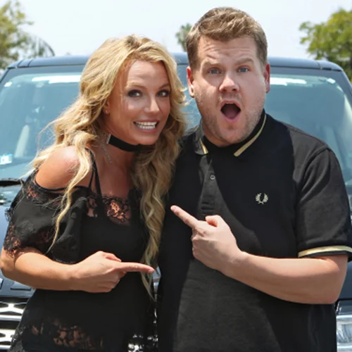 Britney Spears: Τραγουδάει ξανά τις μεγαλύτερες επιτυχίες της σε μία βόλτα με αμάξι