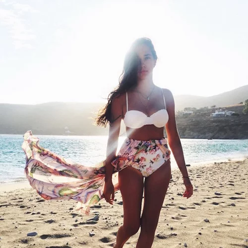 10 looks για την εκπνοή του καλοκαιριού από τις ελληνίδες fashion bloggers