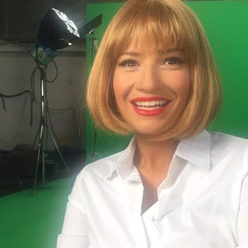 Φαίη Σκορδά: Βίντεο από τα backstage του νέου trailer του «Πρω1νού»