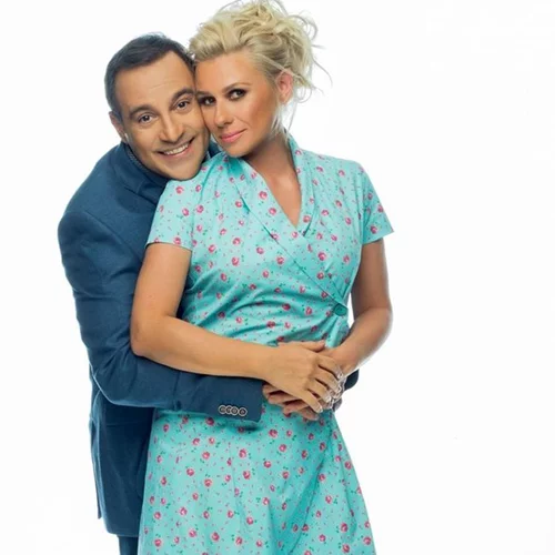 Κρατερός Κατσούλης - Κατερίνα Καραβάτου | Με τα παιδιά τους στα Κουφονήσια